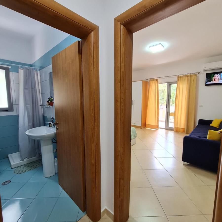 Mario Apartments 1 - Vlorë エクステリア 写真