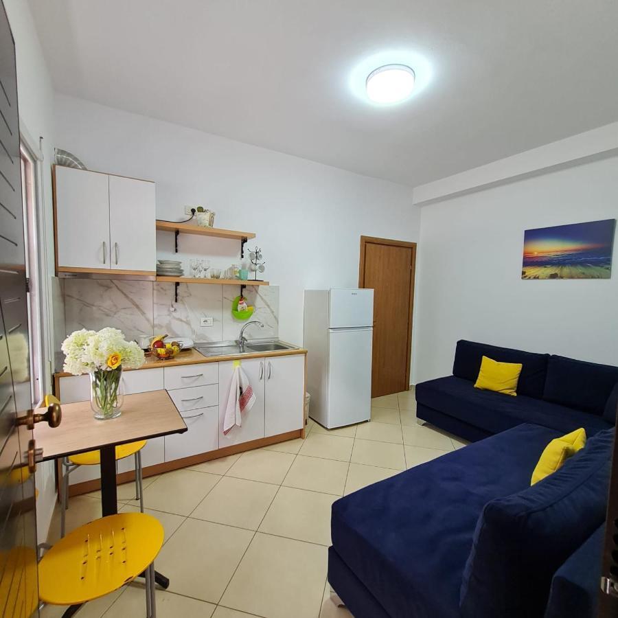 Mario Apartments 1 - Vlorë エクステリア 写真