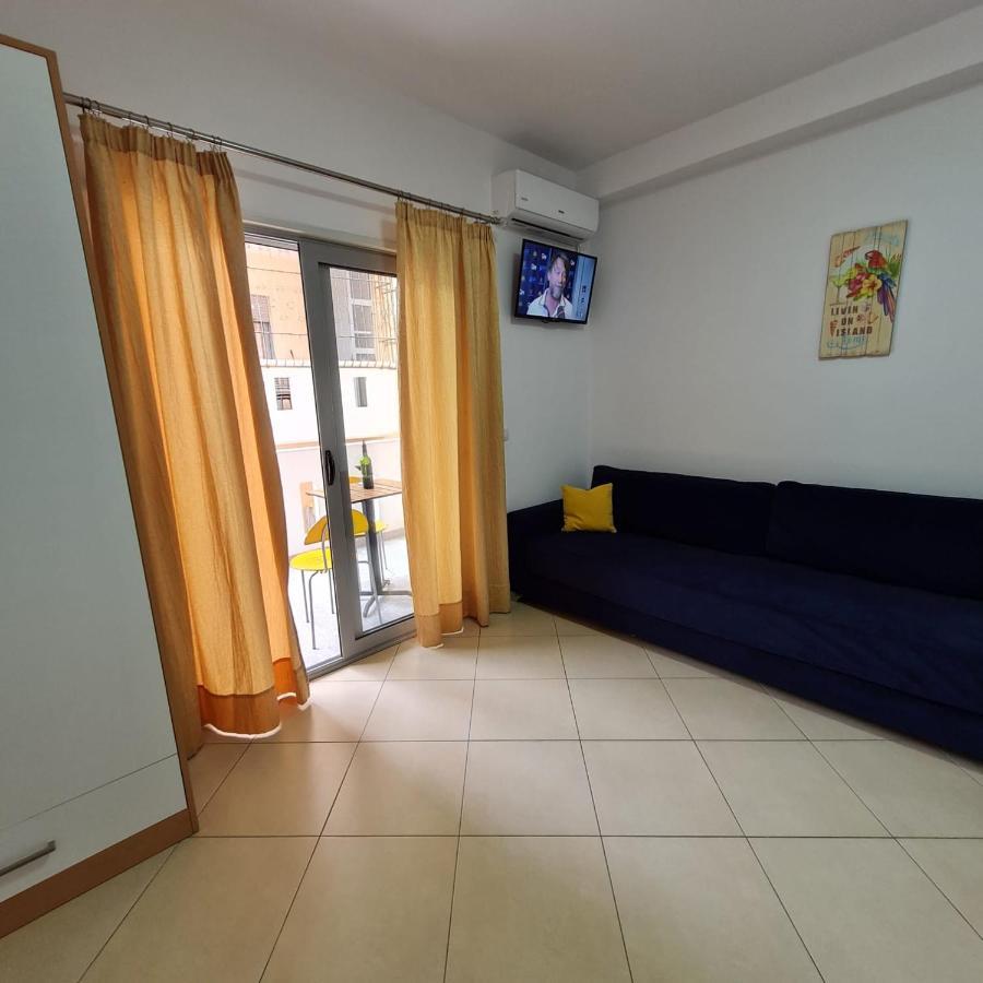 Mario Apartments 1 - Vlorë エクステリア 写真