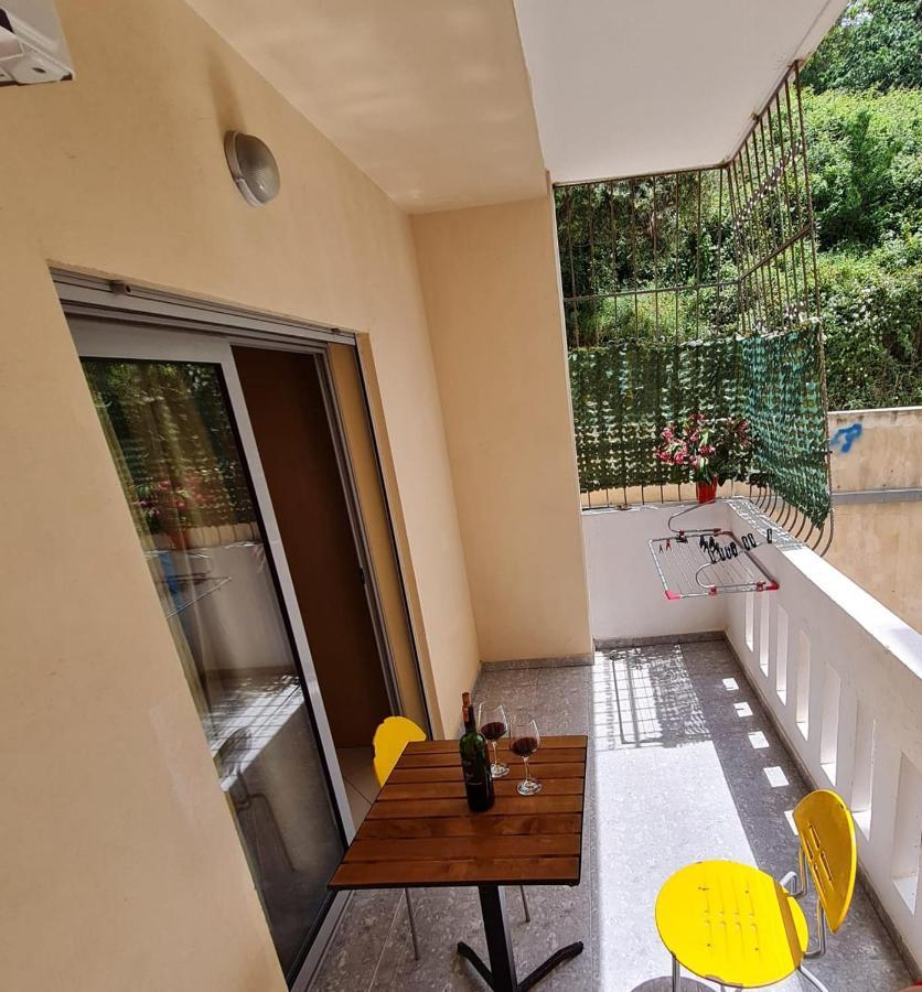 Mario Apartments 1 - Vlorë エクステリア 写真