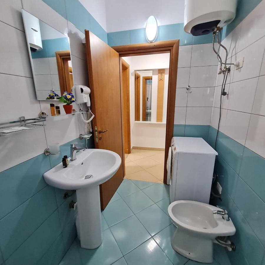 Mario Apartments 1 - Vlorë エクステリア 写真